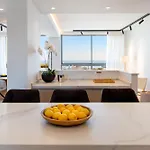 Apartment L Residences & *