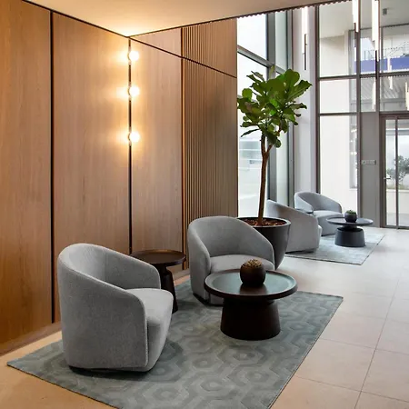 L Residences & Apartamento