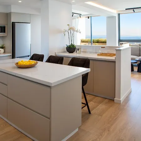 Apartment L Residences & *